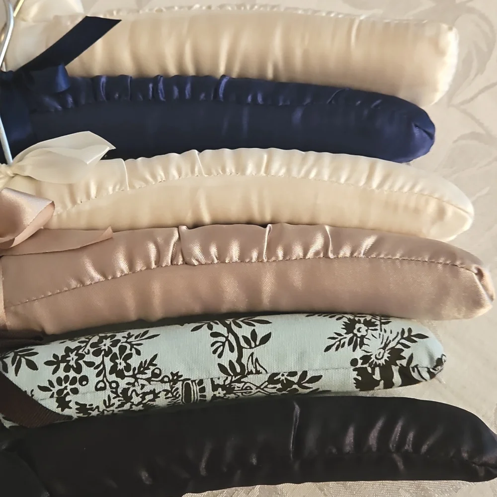 6 Satin Padded Hangers.